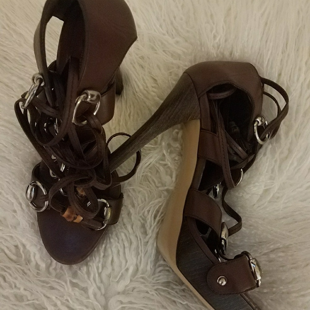 Gucci - Picture 3 of 7